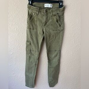 Womens Abercrombie & Fitch Olive Green Super Skinny Utility Jeans Sz 24/00R EUC